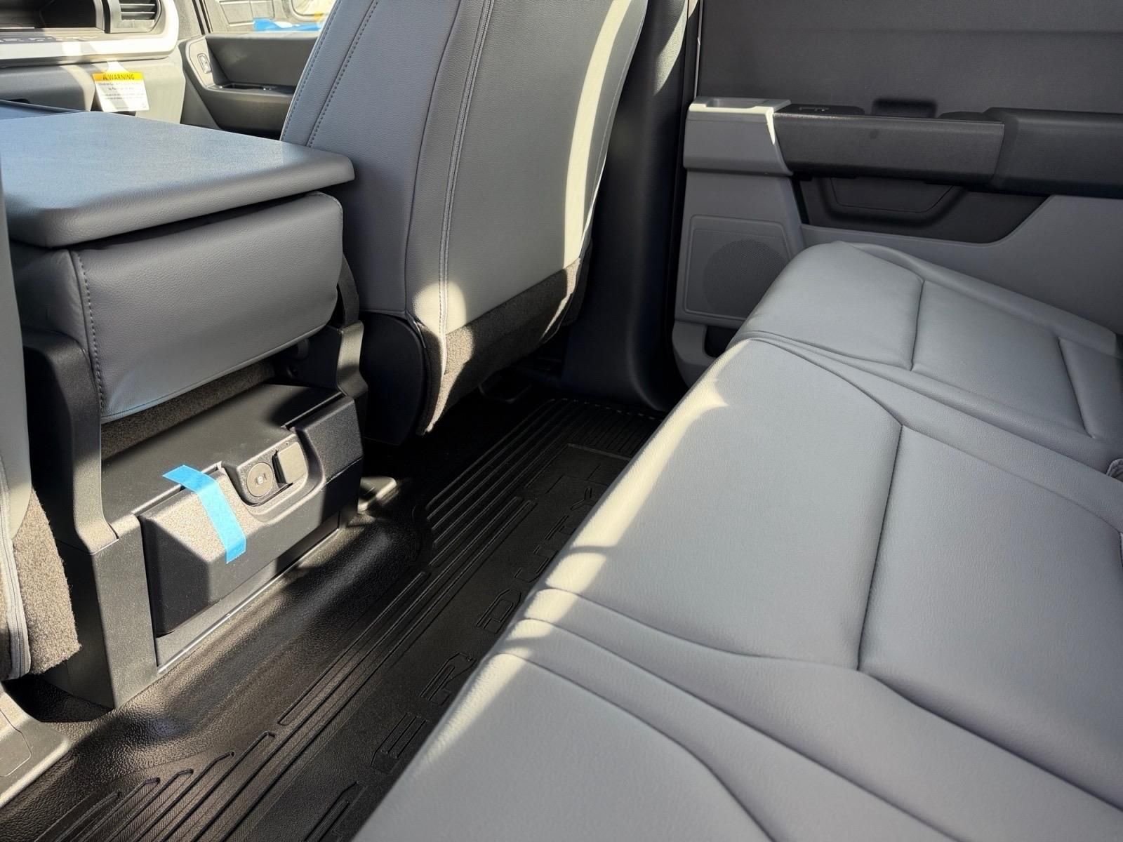 New 2026 Oxford White Ford F-250® XL image 13