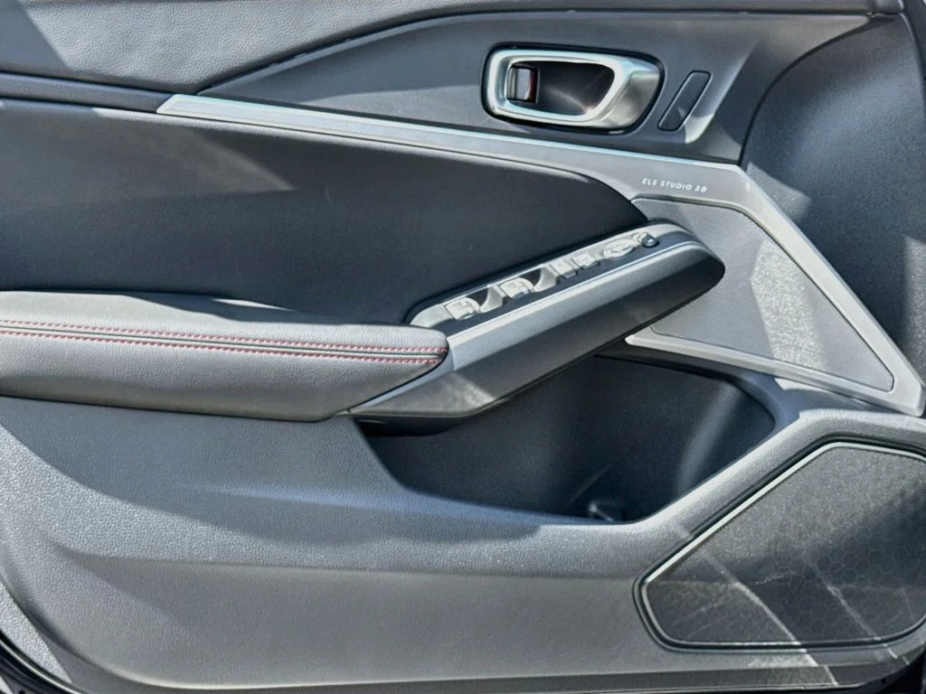 Used 2024  Acura Type S image 18