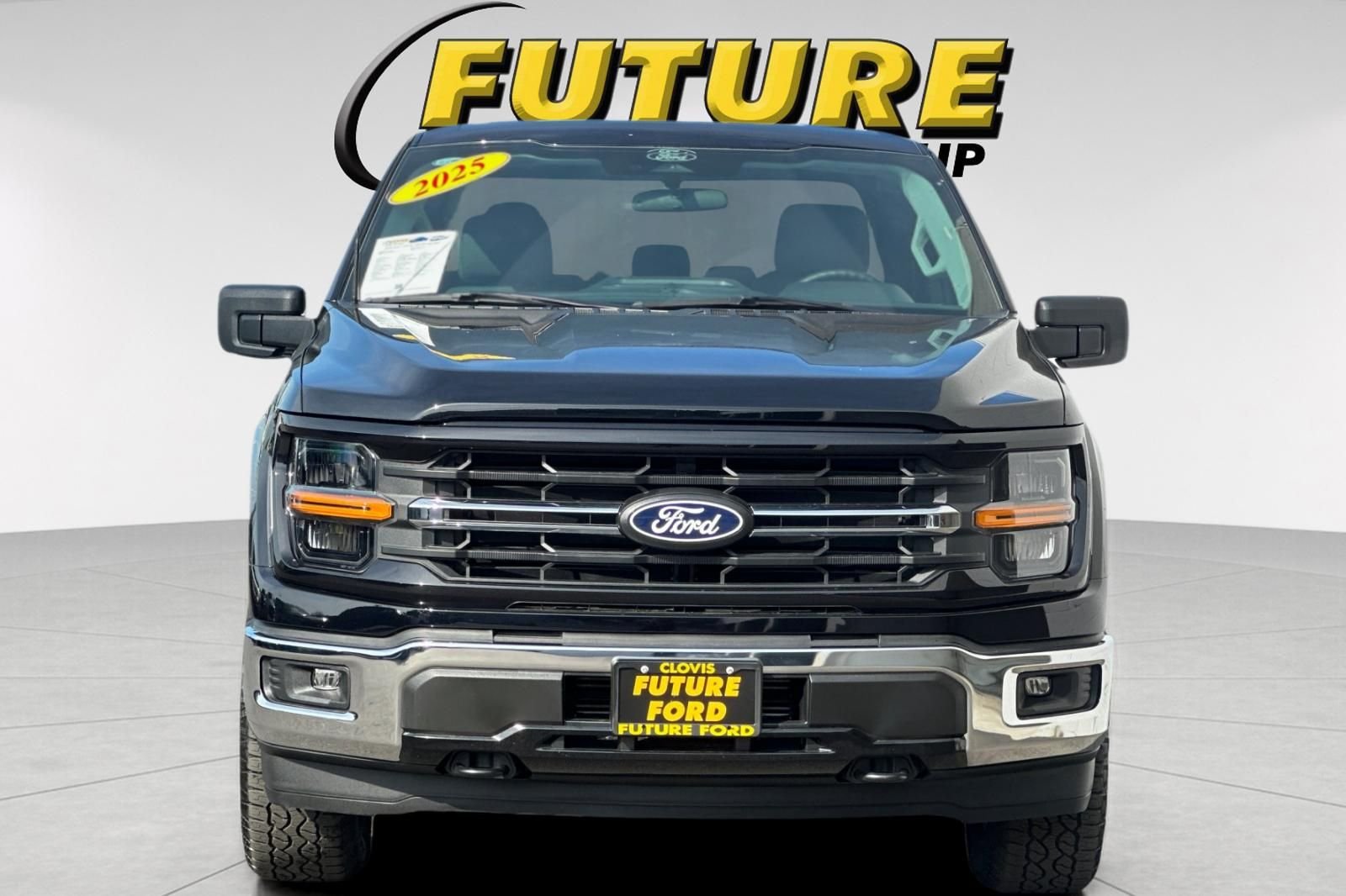 Used 2025 Black Ford XLT image 9