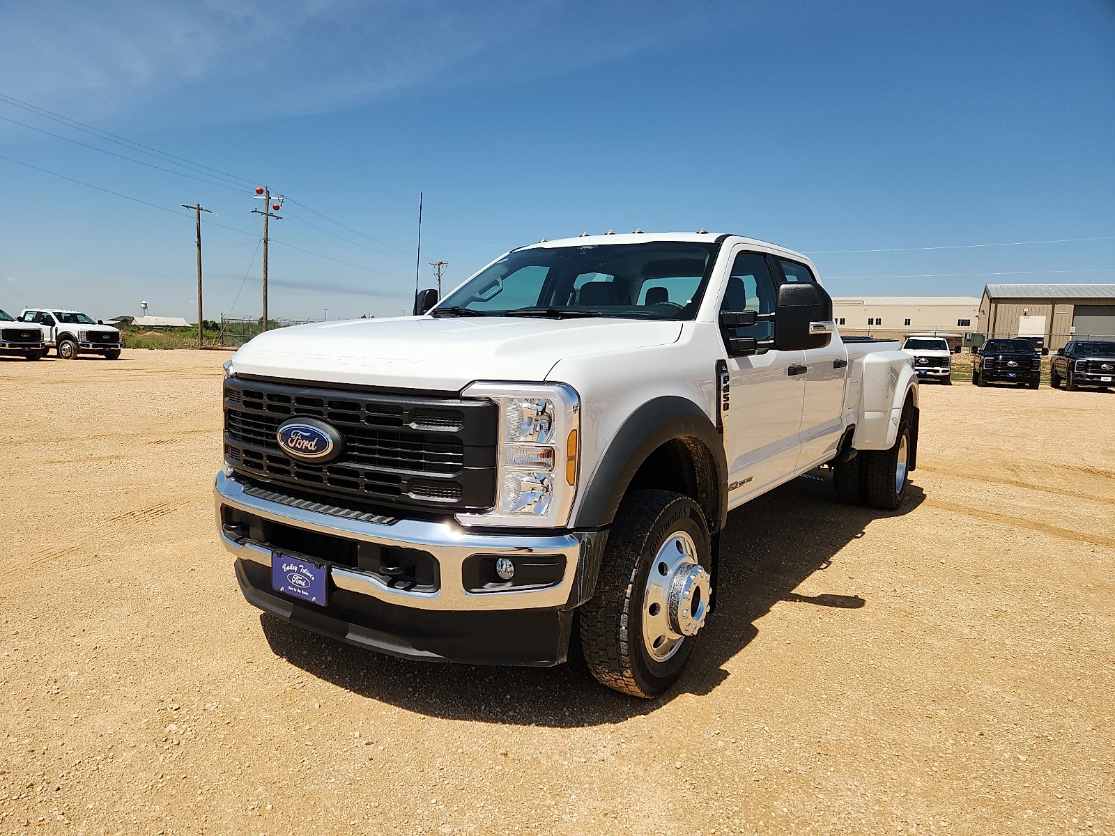New 2026 Oxford White Ford F-450® XL image 3