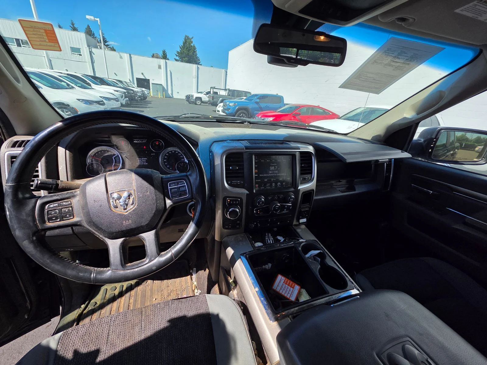 Used 2013 True Blue Pearlcoat Ram SLT image 12
