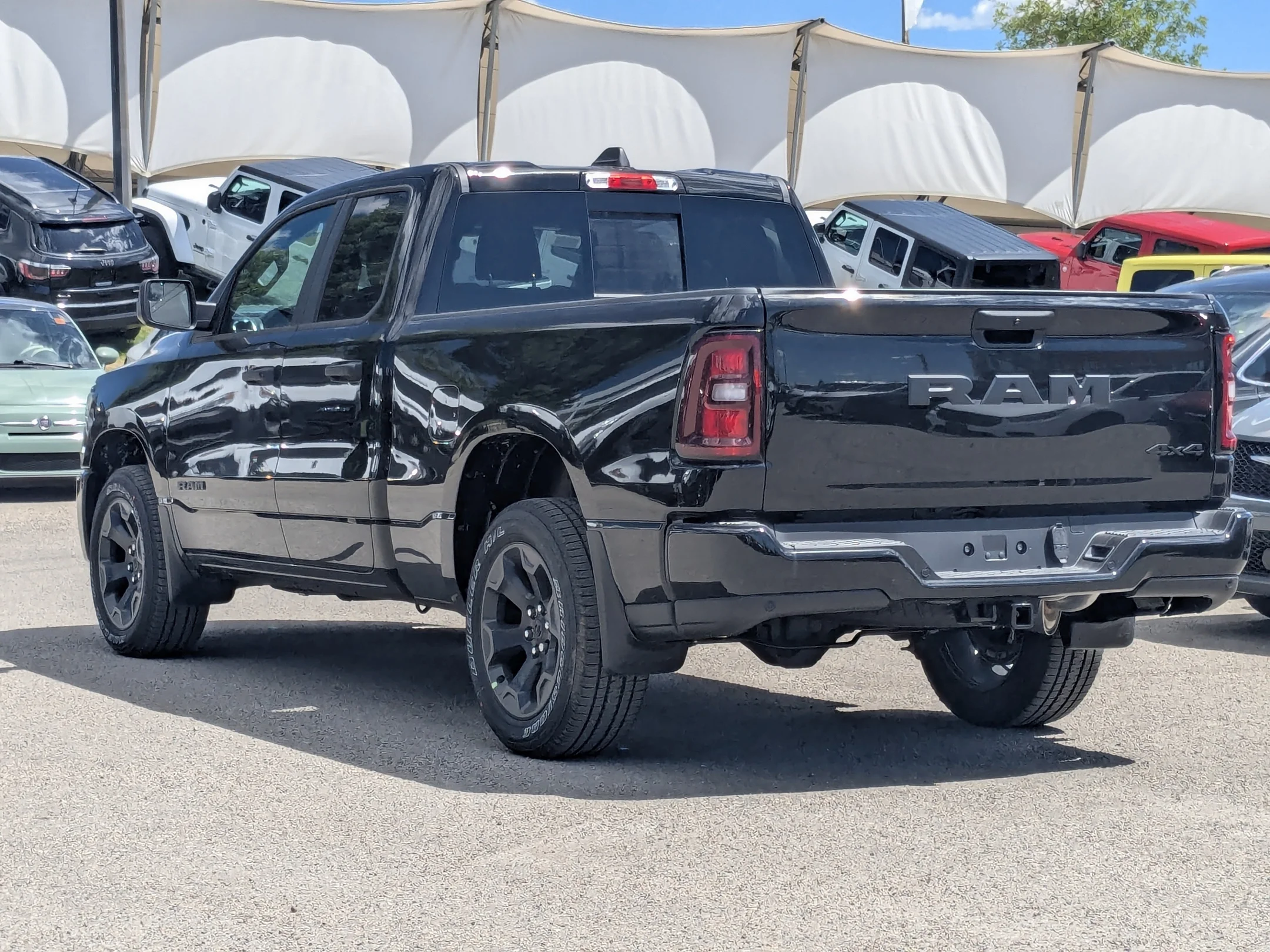 New 2026 Black RAM Express - - 4x4 - Quad Cab 64 Box - Black Express Edition - Cust Pref Pkg 23D & More! image 7