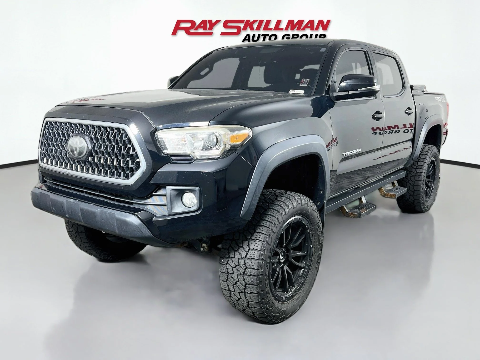 Used 2018 Black Toyota TRD OFF ROAD image 3