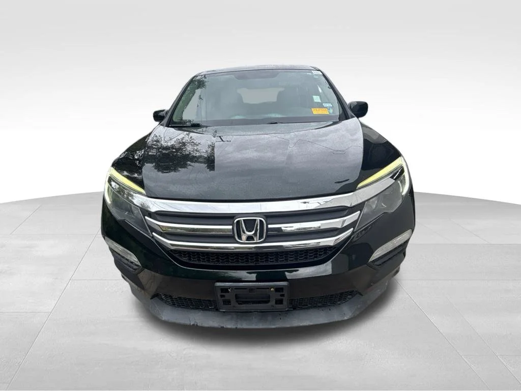 Certified Used 2018 Black Honda EX image 8