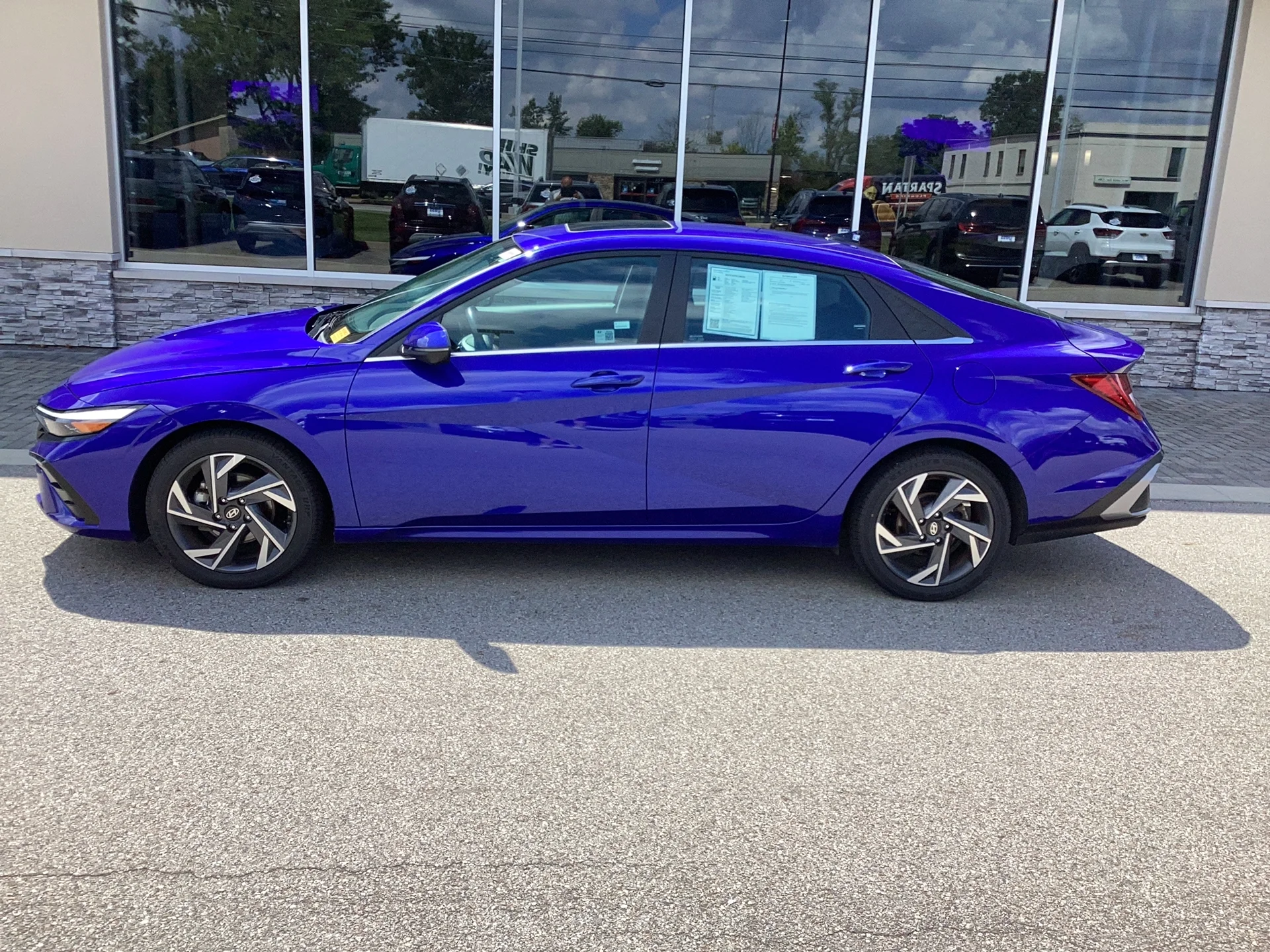 Certified Used 2024 Intense Blue Pearl Hyundai Limited image 7