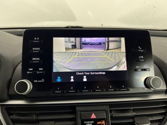 Used 2018 Black Honda LX image 22