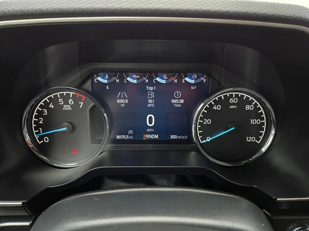 Used 2021 Gray Ford XLT image 19