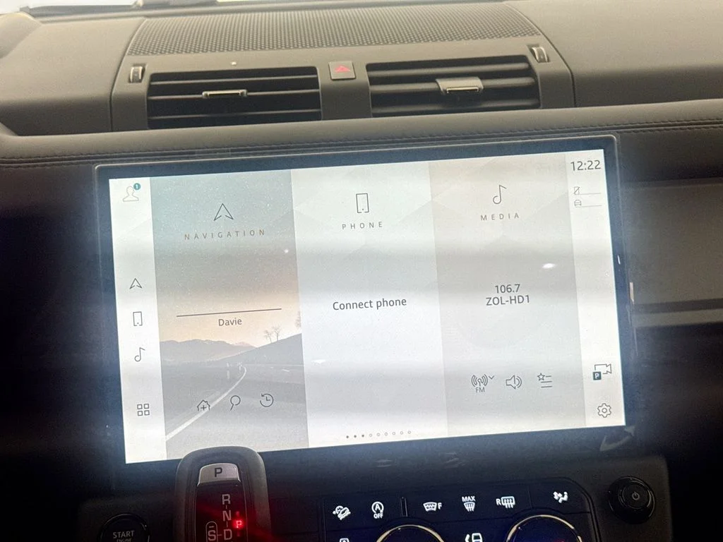 New 2026 Borasco Grey Land Rover OCTA image 15
