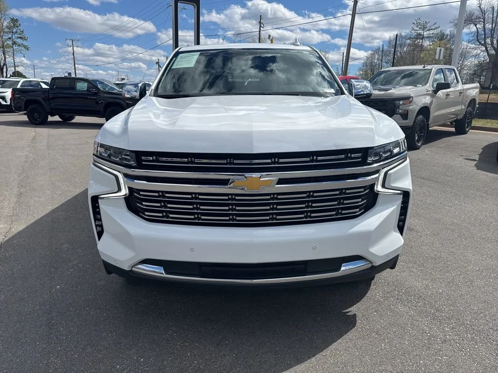 Used 2023 Summit White Chevrolet Premier image 8