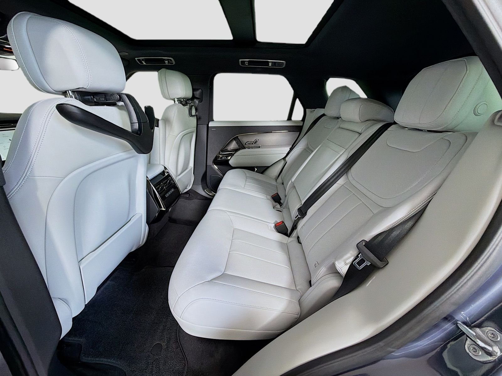 2026 Land Rover Range Rover Sport SE - Photo 27