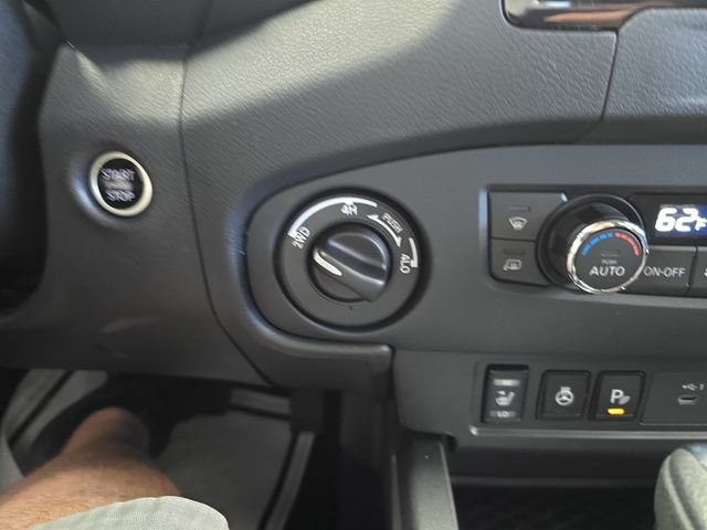 Used 2024 White Nissan SV image 23