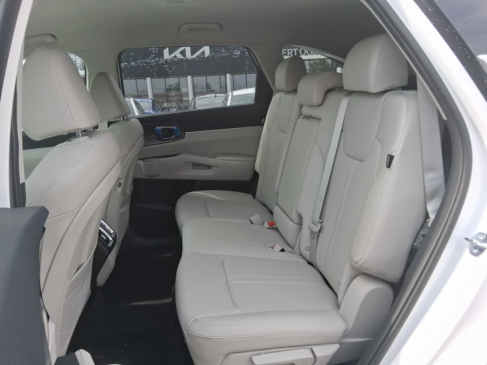 New 2026 White Kia EX image 18
