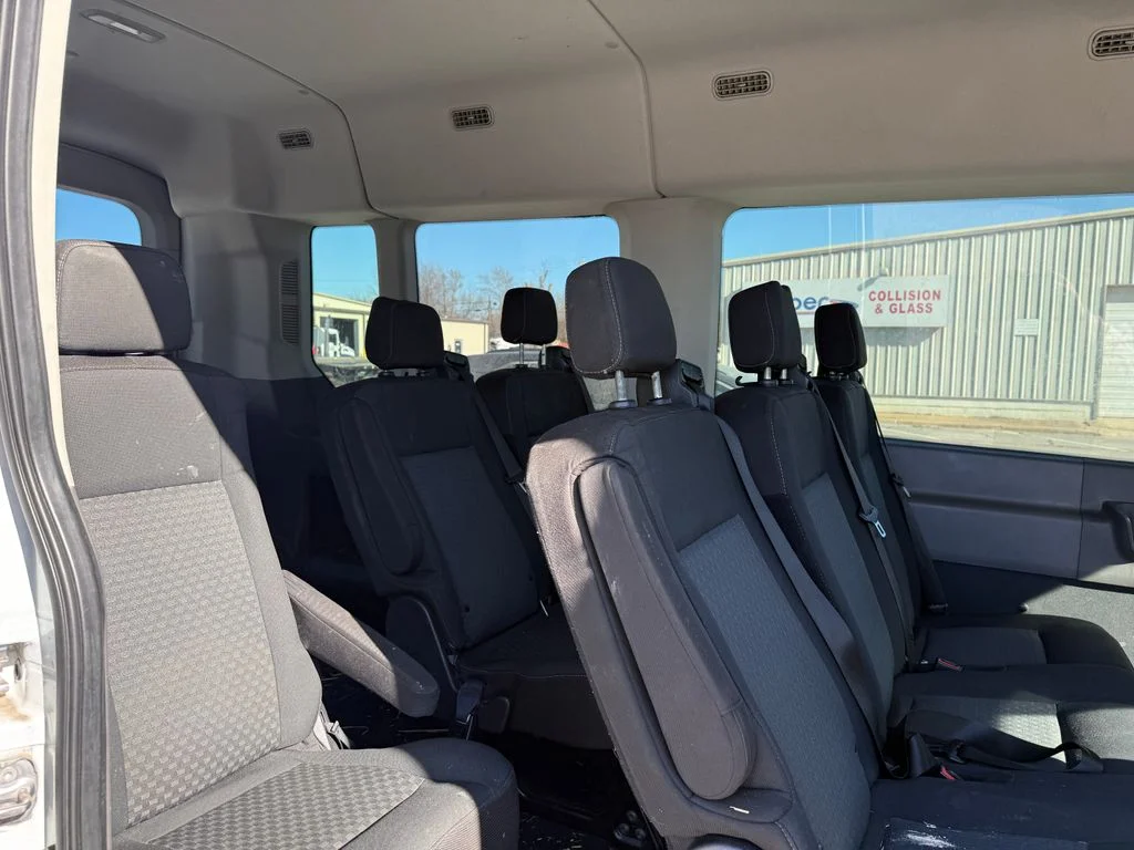 Used 2021 White Ford XLT image 15