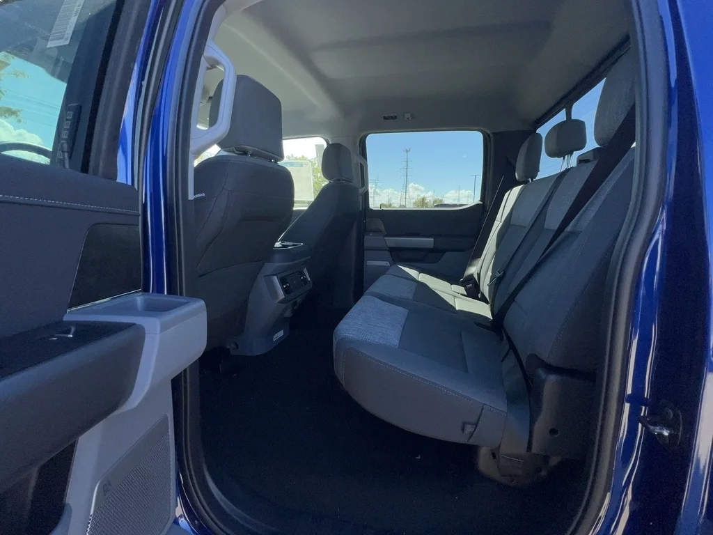 2026 Ford F-250 Super Duty XLT - Photo 7
