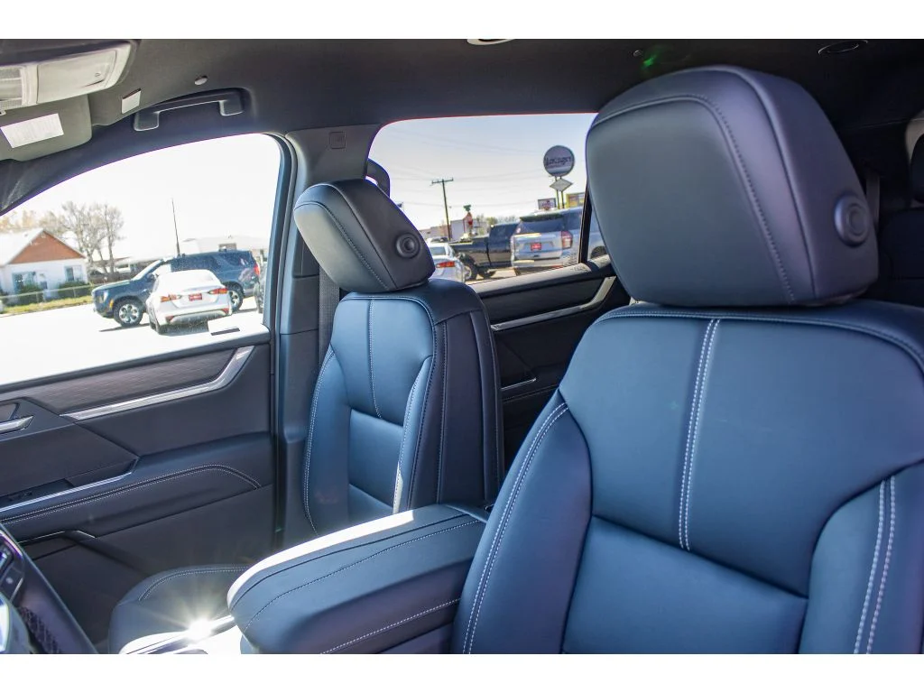 2026 GMC Acadia Elevation - Photo 15