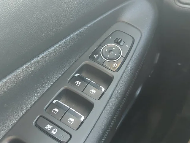 Used 2019 Gray Hyundai SEL Plus image 31