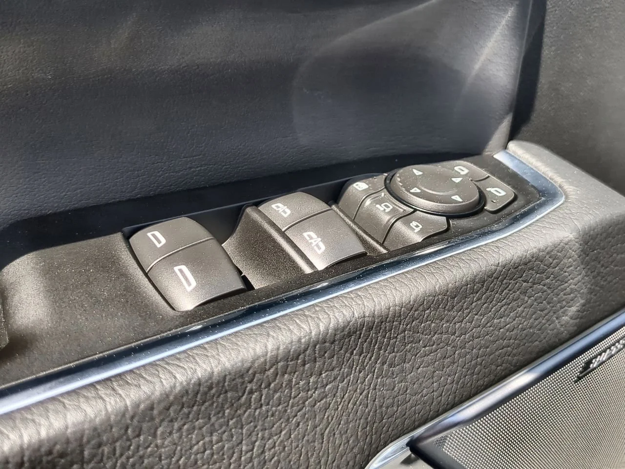 New 2026 Summit White GMC Denali image 24