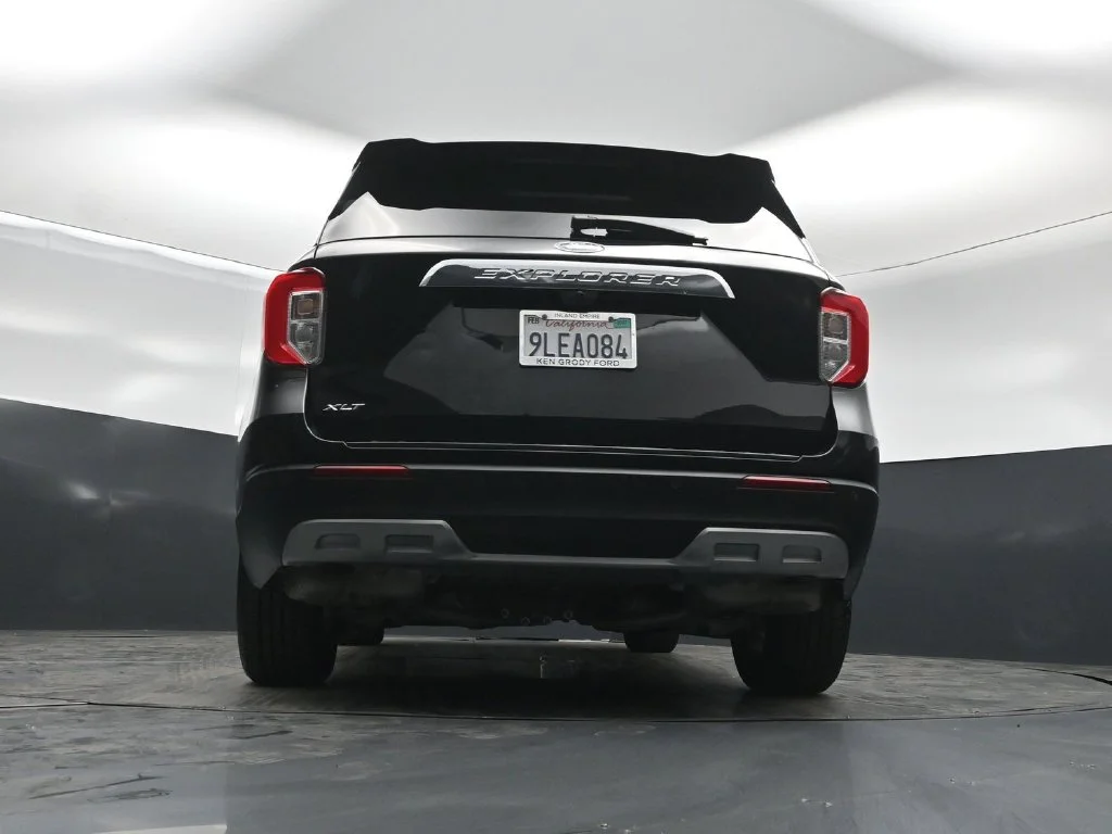Certified Used 2023 Black Ford XLT image 48