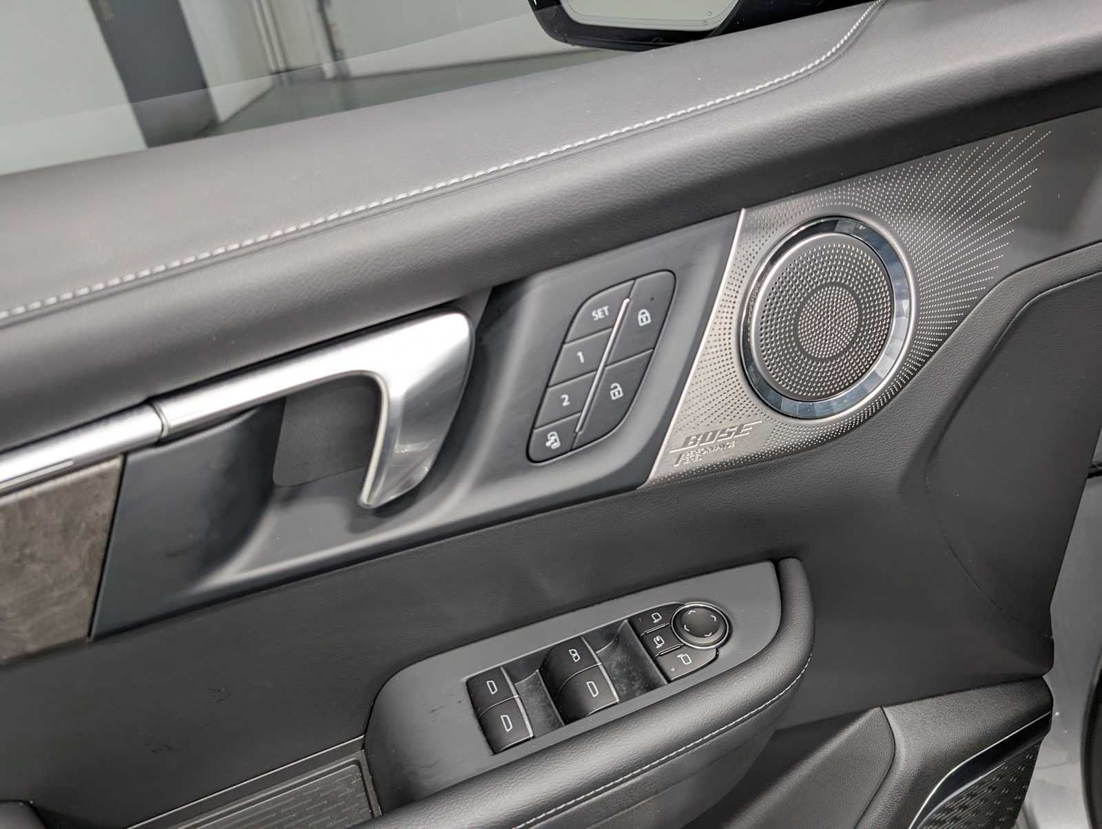 Certified Used 2025 Moonstone Gray Metallic Buick Avenir image 40