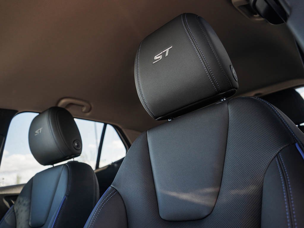 2026 Buick Encore GX Sport Touring - Photo 18