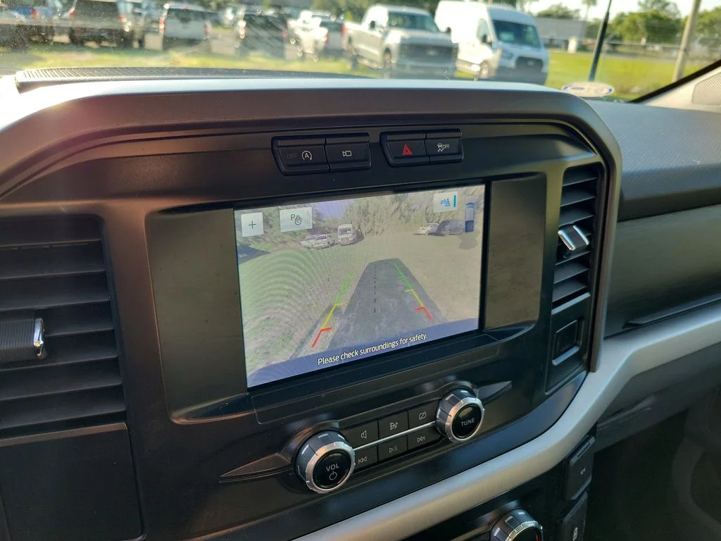 Used 2022 Oxford White Ford XLT image 21