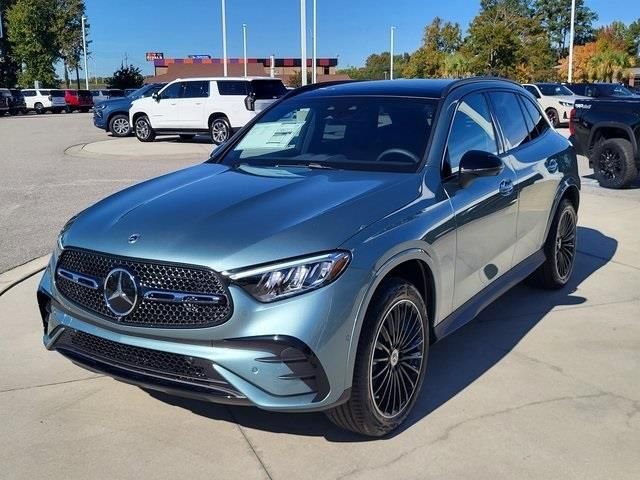 New 2026 Verde Silver Metallic Mercedes-Benz GLC 300 image 7