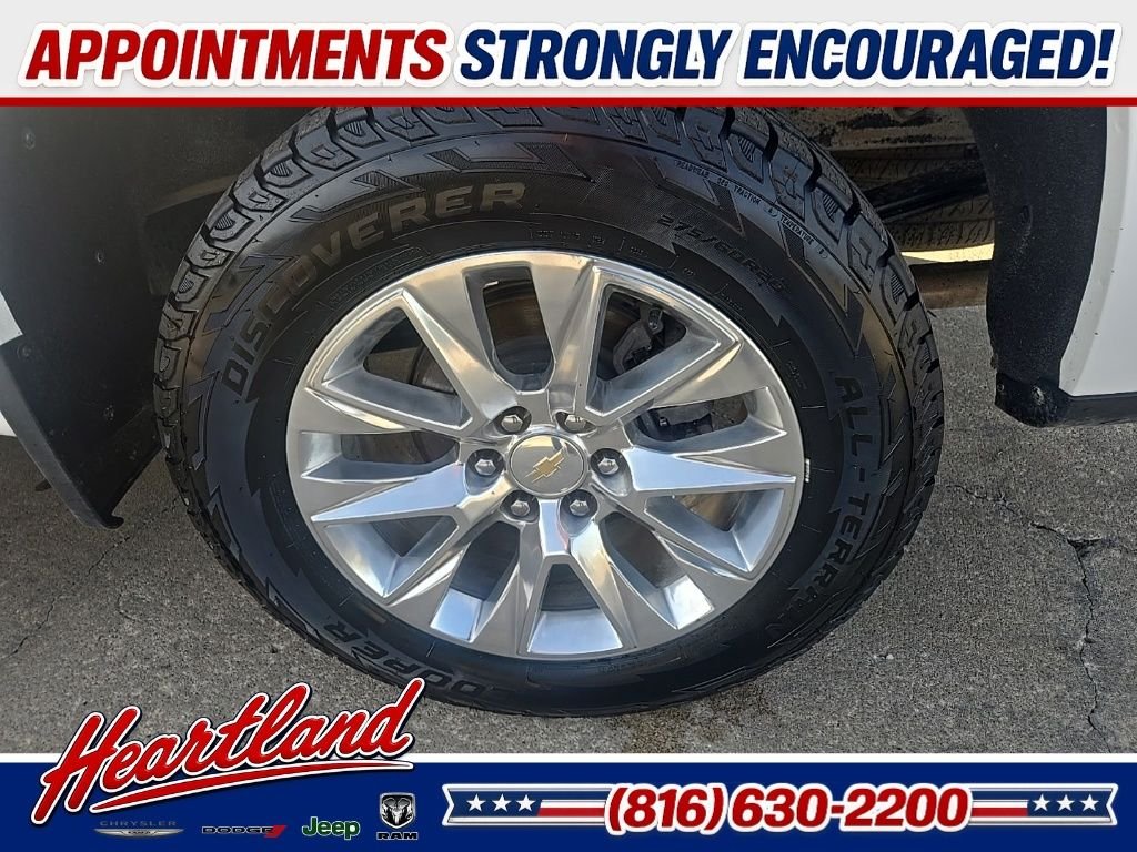 Used 2022 White Chevrolet LTZ image 32