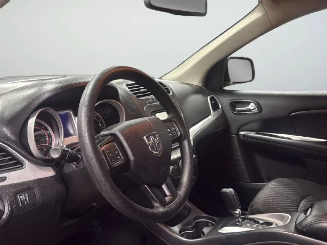 Used 2020 White Dodge SE image 9