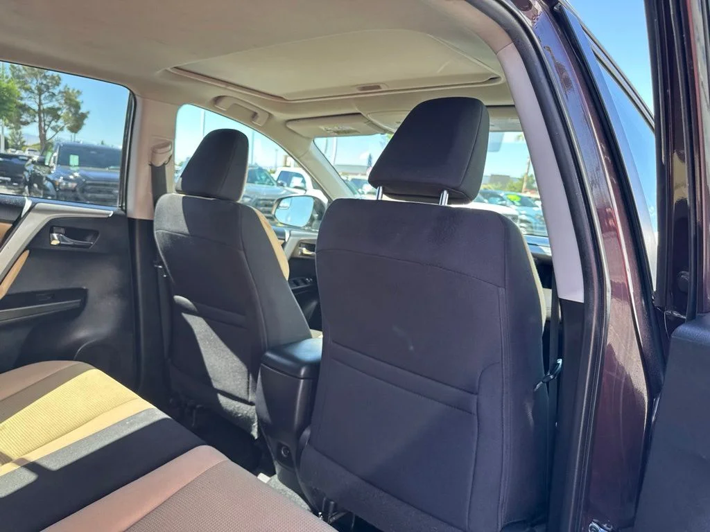 Used 2017 Black Toyota XLE image 23