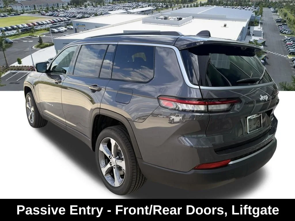 New 2026 Baltic Gray Metallic Clear-Coat Exterior Paint Jeep Limited image 6