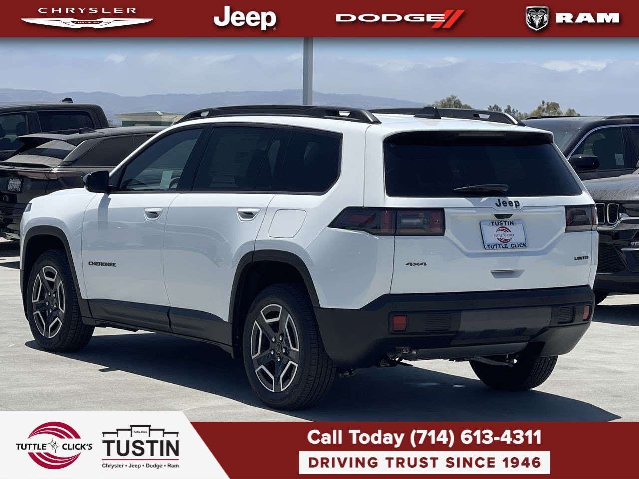 New 2026 Bright White Clear-Coat Exterior Paint Jeep Limited image 4