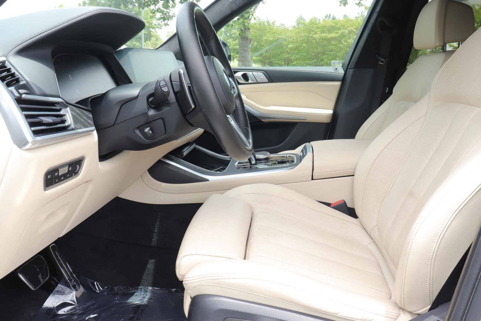Used 2022 Alpine White BMW xDrive40i image 10
