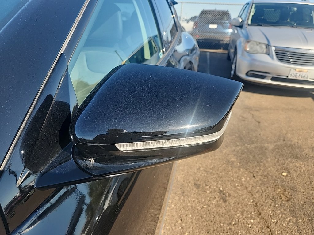 Used 2024 Aurora Black Kia Light image 6