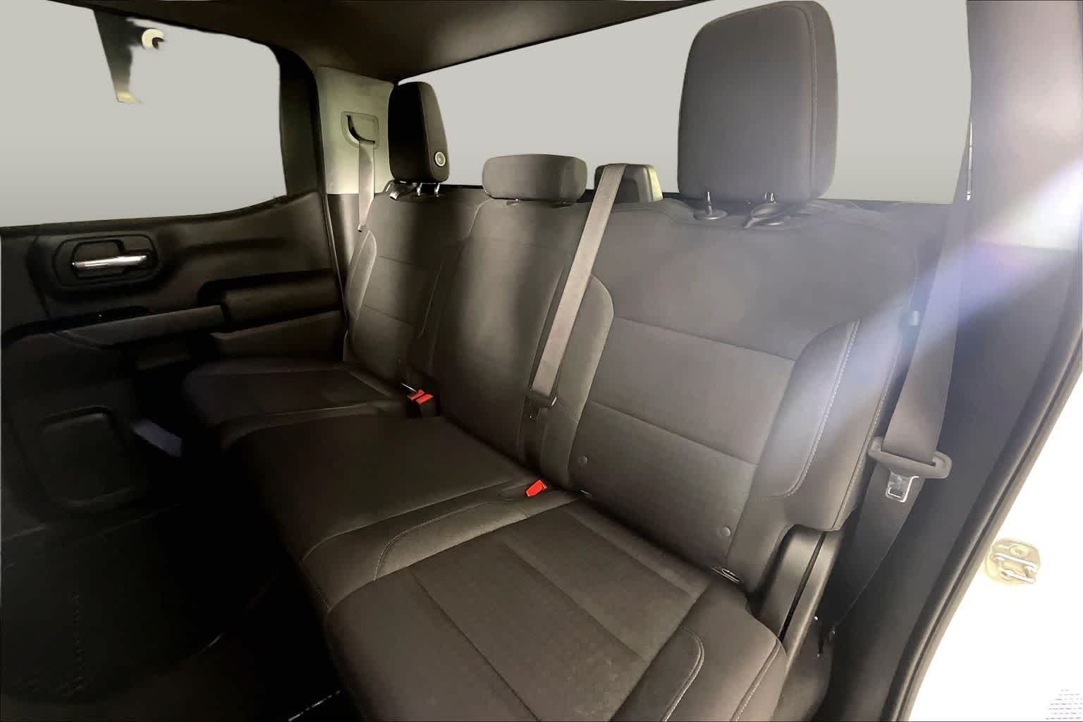 2023 Chevrolet Silverado 1500 Custom - Photo 18