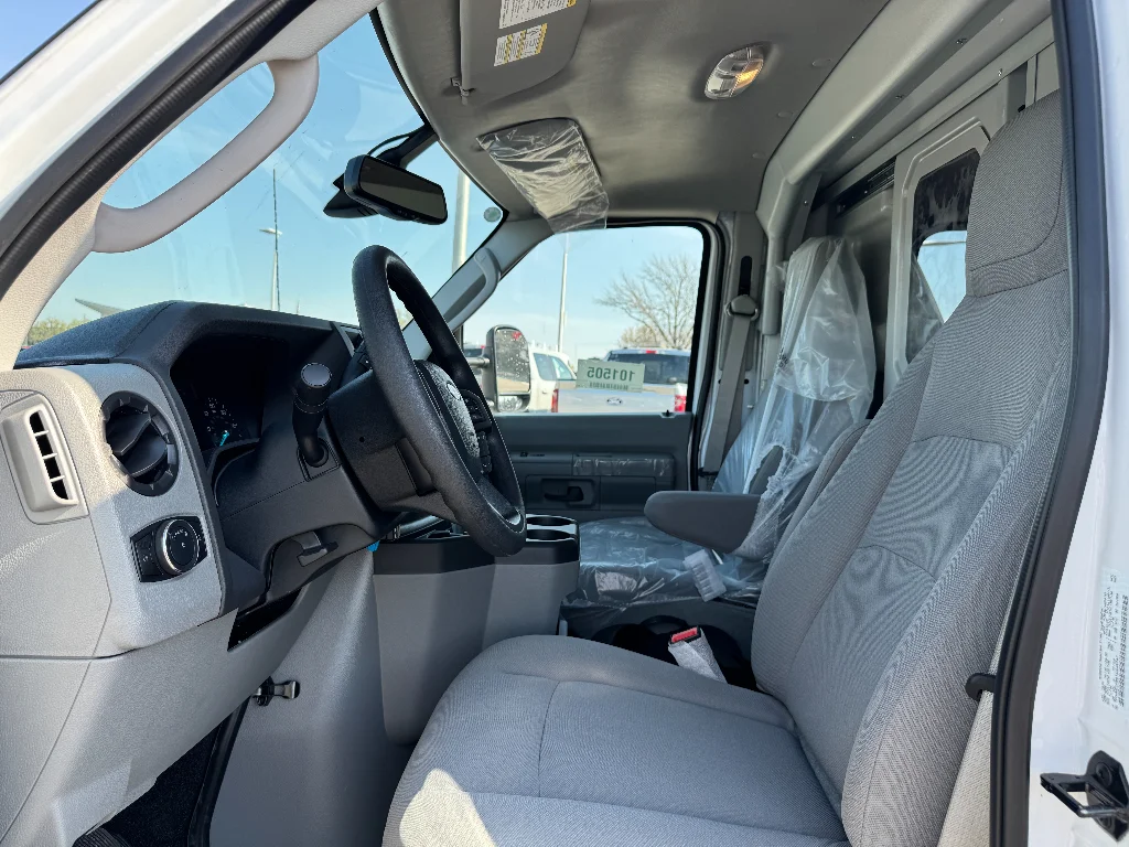 New 2026 Oxford White Ford Knapheide KUV image 9