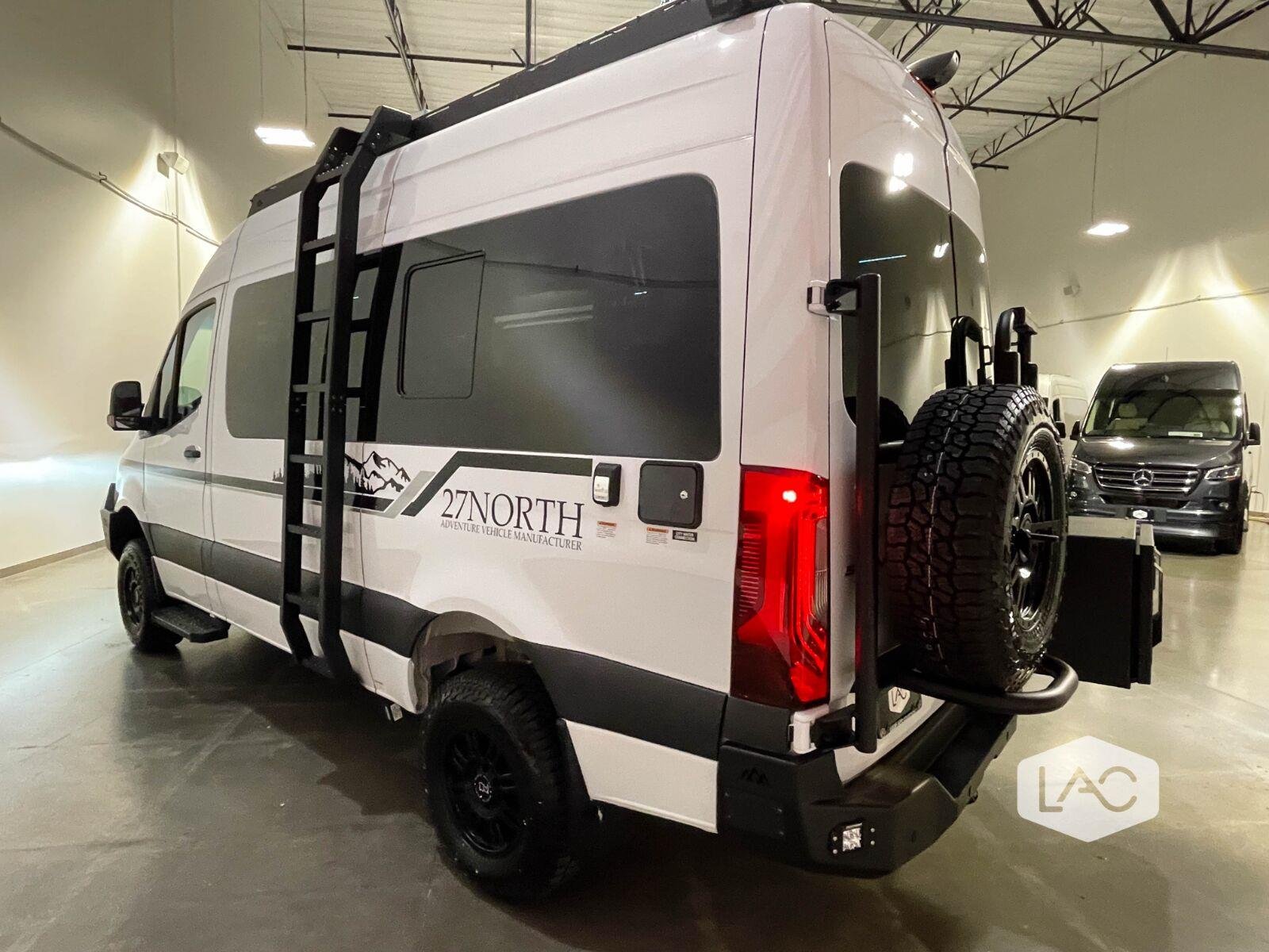 Used 2024 MATTE BLACK WRAP/ARTIC WHITE 27NORTH AWD | FALCON Shocks| Lithionics Batteries image 70