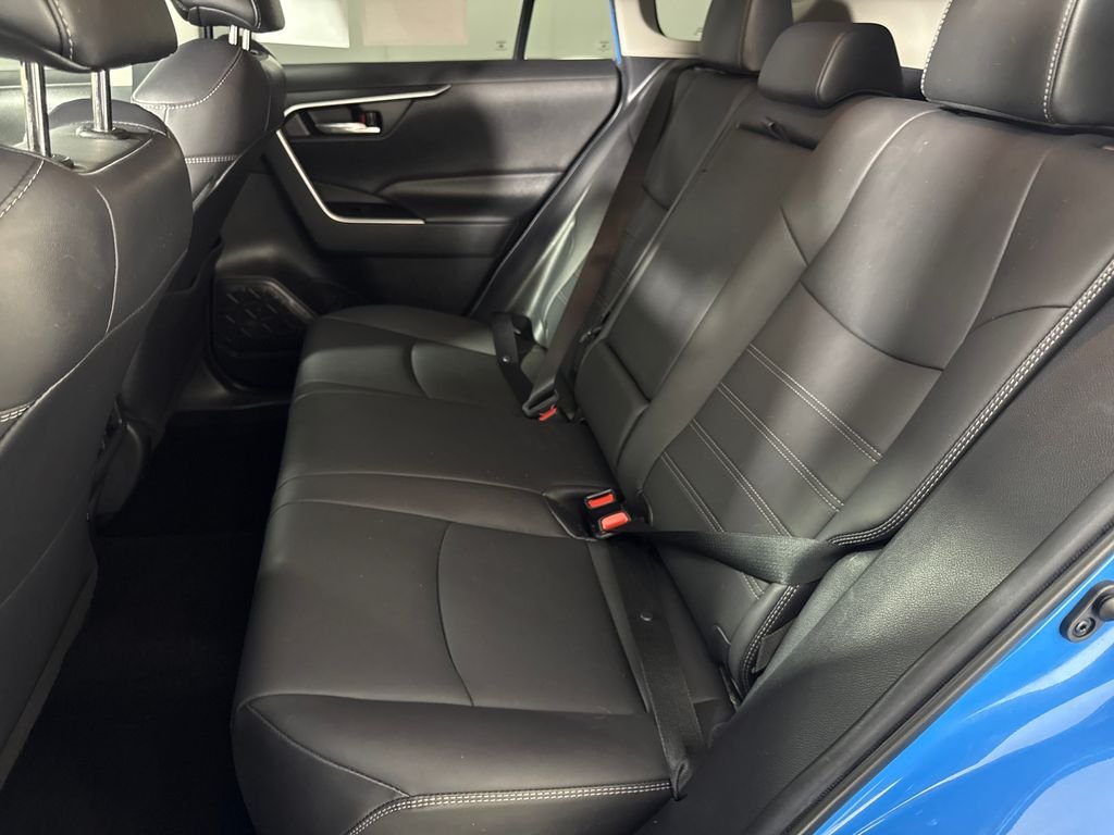 2021 Toyota RAV4 XLE Premium - Photo 13