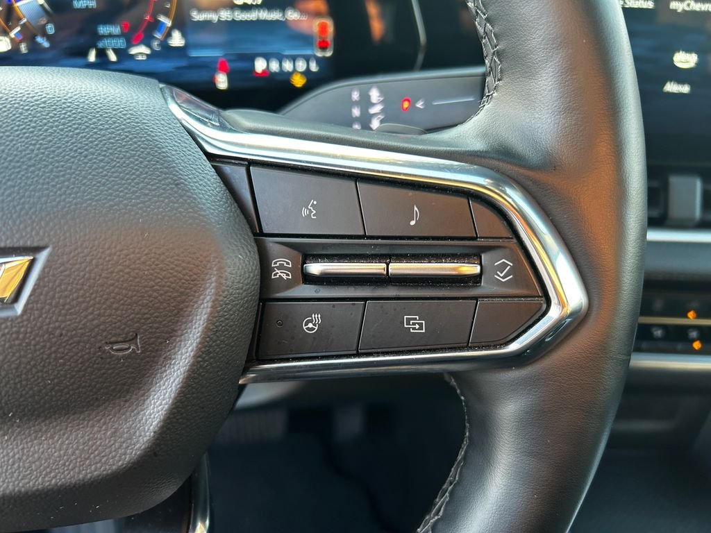 Used 2025 Black Metallic Chevrolet LT image 16