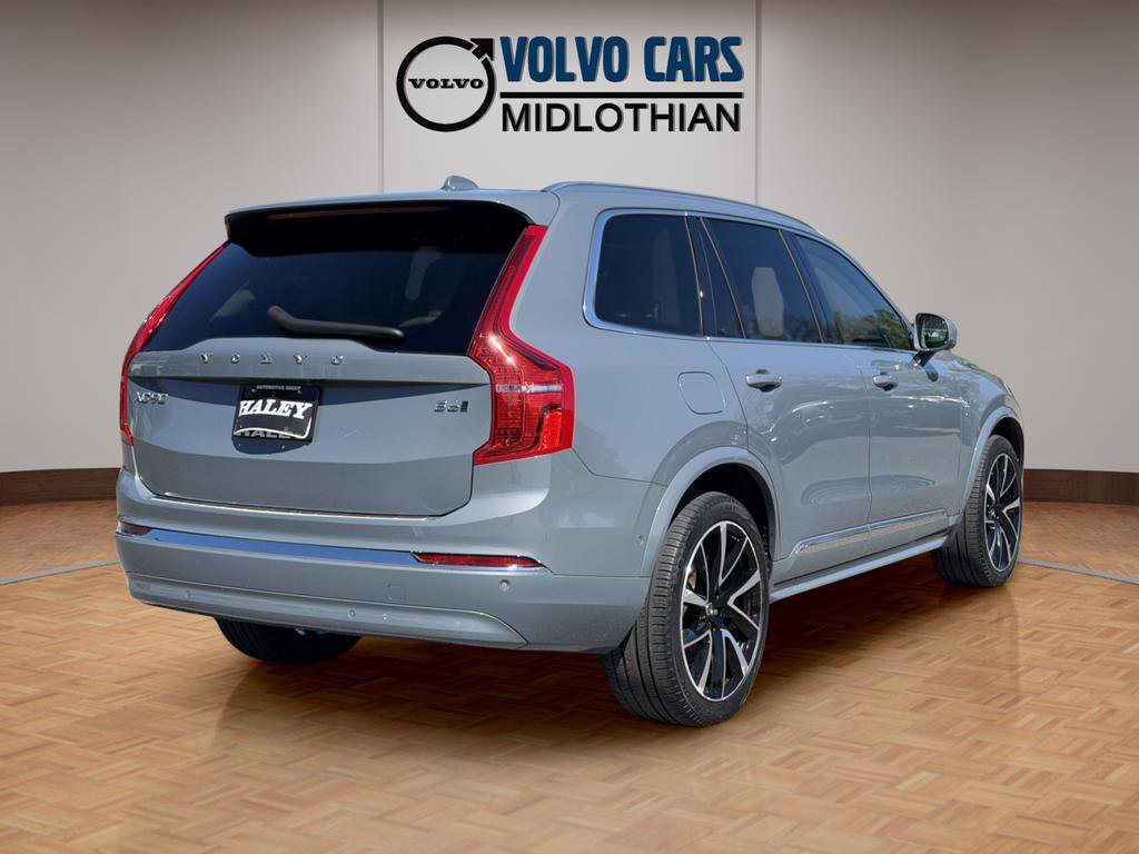 Used 2023 Thunder Gray Metallic Volvo B6 Plus 7-Seater image 20