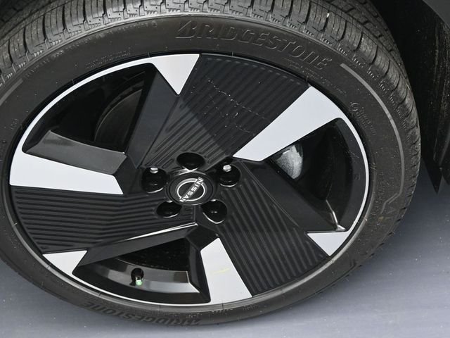 2025 Nissan Kicks SR AWD - Photo 31