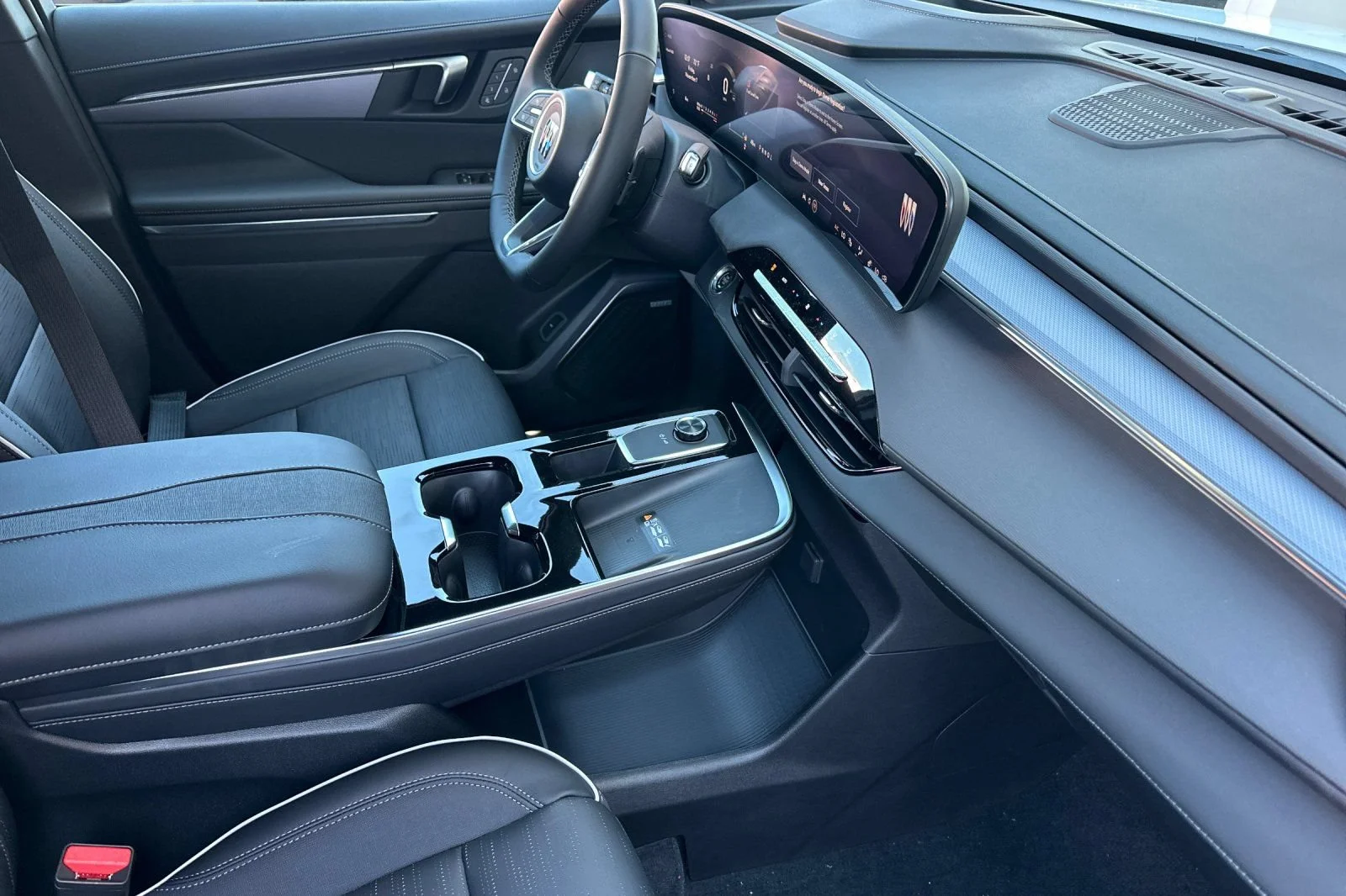 2026 Buick Enclave Sport Touring - Photo 14