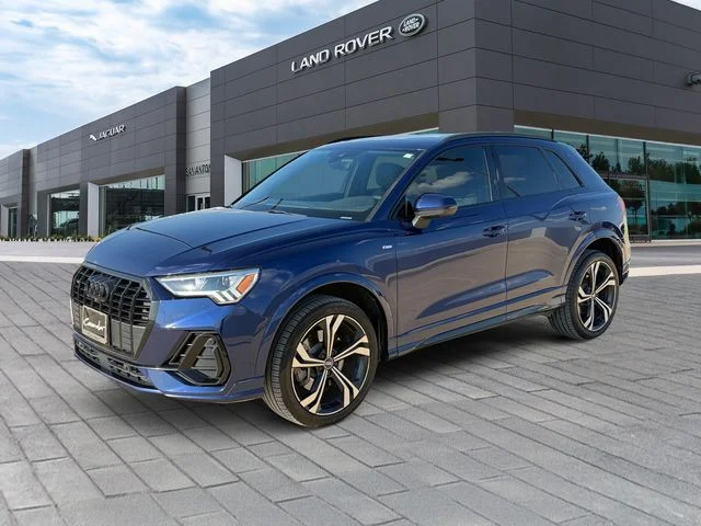 2023 Audi Q3 Premium Plus