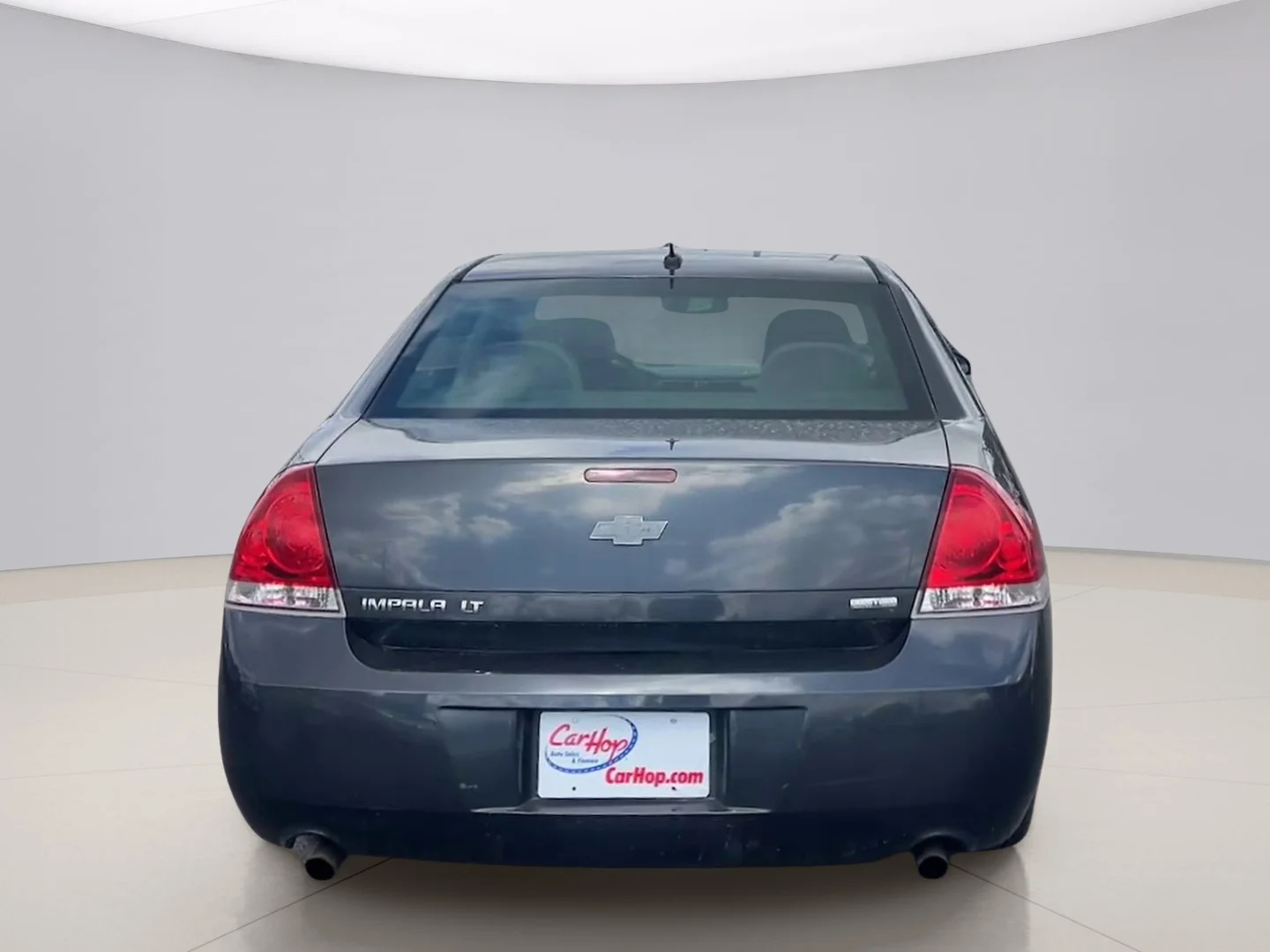 Used 2016 Grey Chevrolet LT FLEET image 4