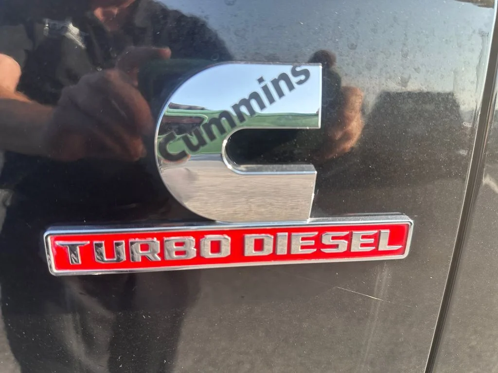Used 2019 Black Ram Laramie image 38