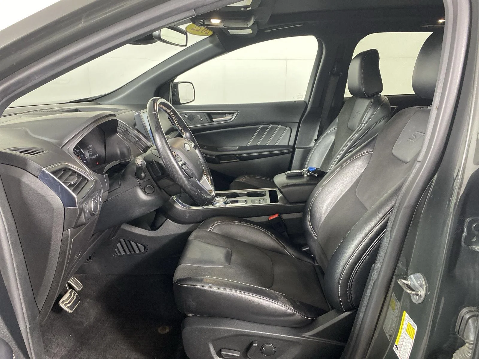 Used 2022 Forged Green Ford ST image 13