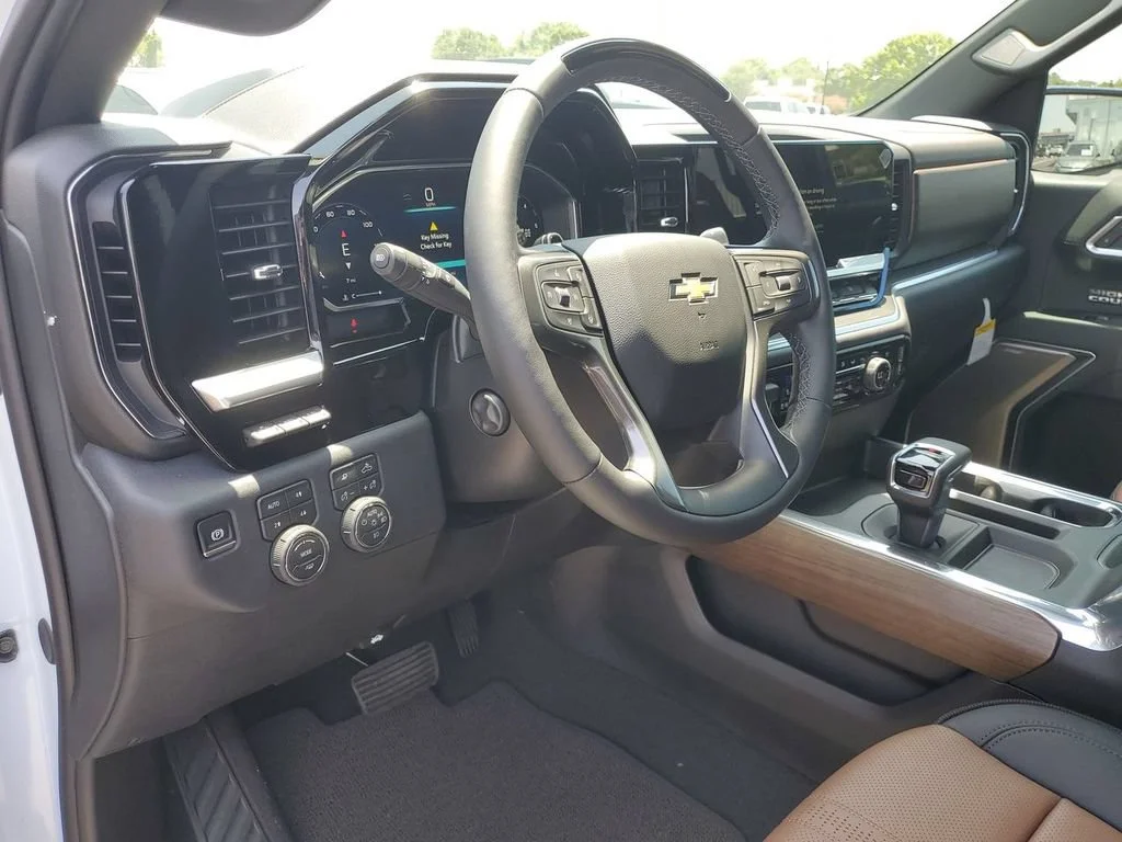 New 2026 Polar White Tricoat Chevrolet High Country image 16