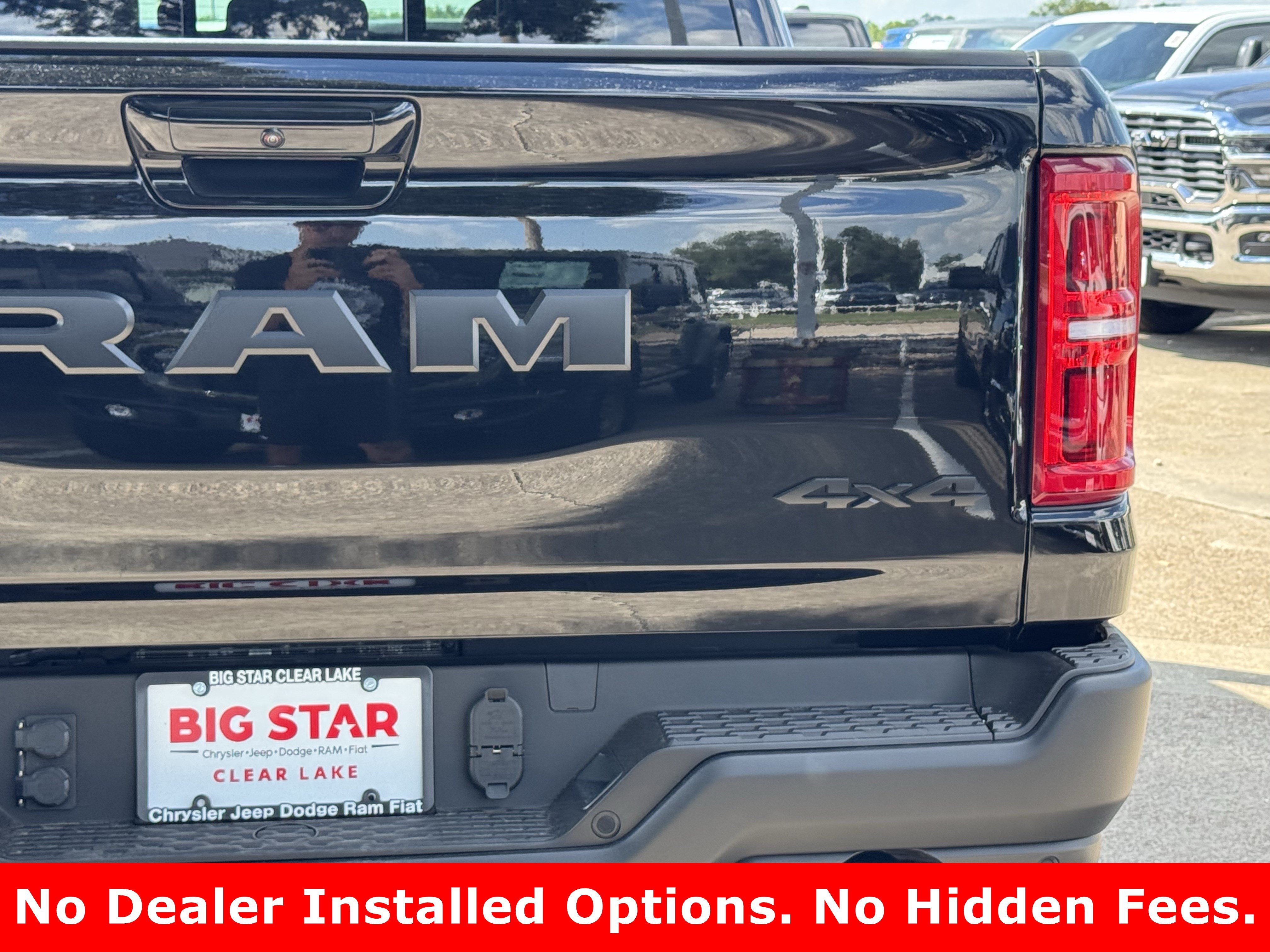 New 2026 Diamond Black Crystal Pearl-Coat Exterior Paint RAM RHO image 9