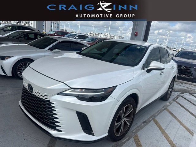 Used 2023 White Lexus 350 image 1