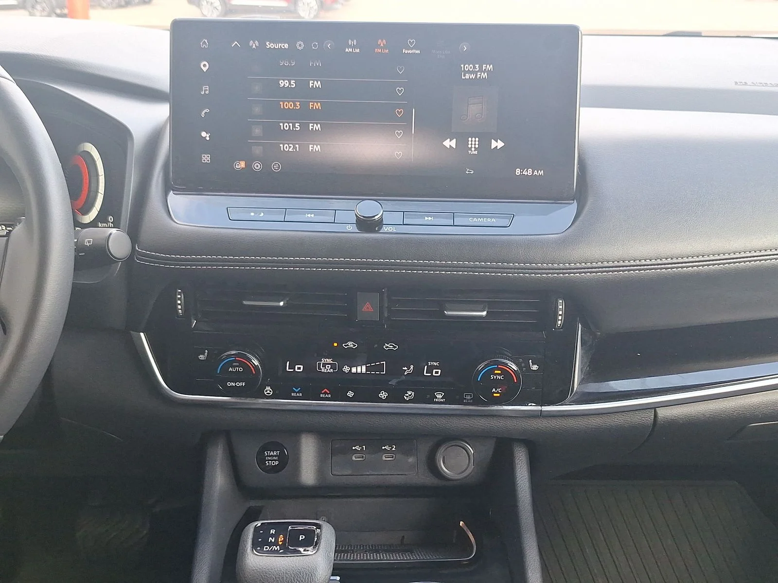 Used 2024 Blue Nissan SL image 18