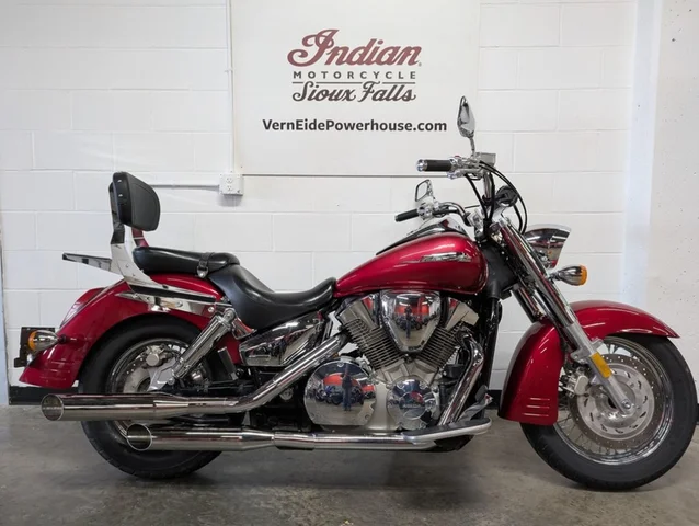 2004 Honda VTX 1300 Retro
